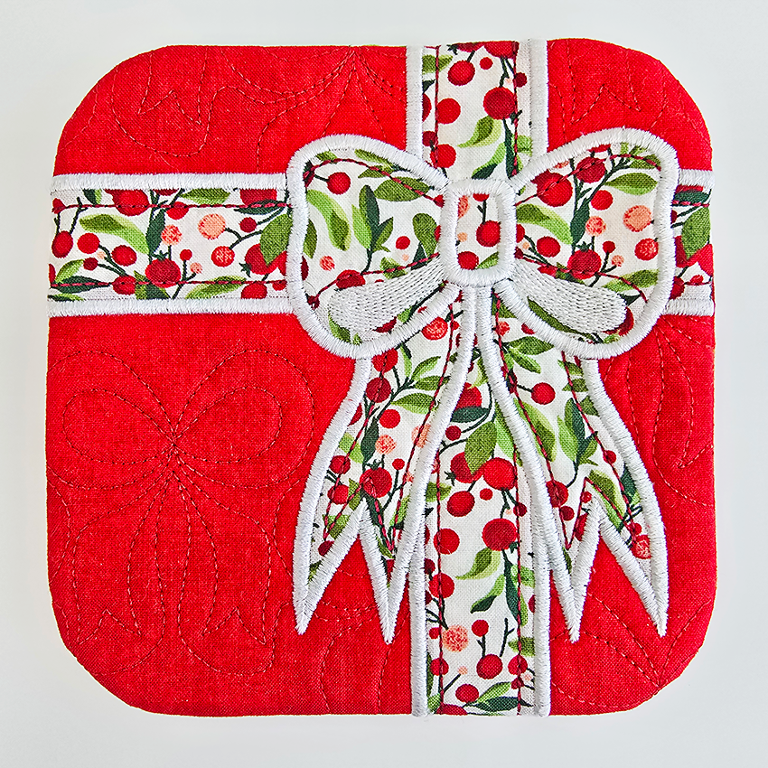 christmas versions of gift bag red and white front