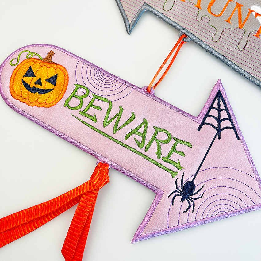 Halloween Arrows Beware ith design