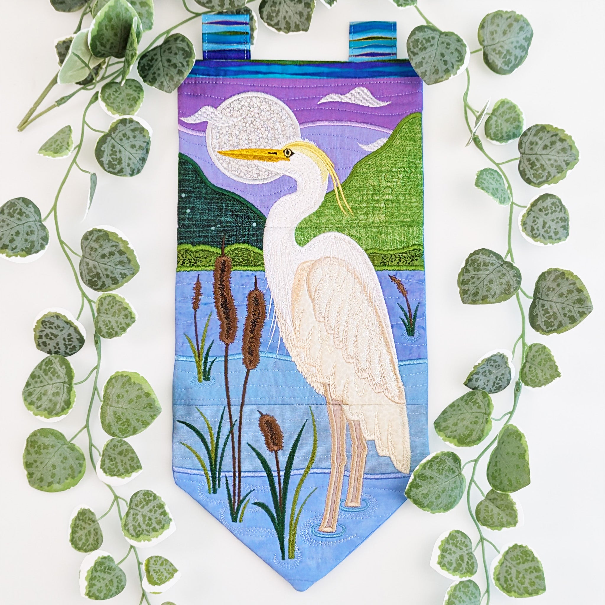 Heron Hanger In the hoop machine embroidery designs