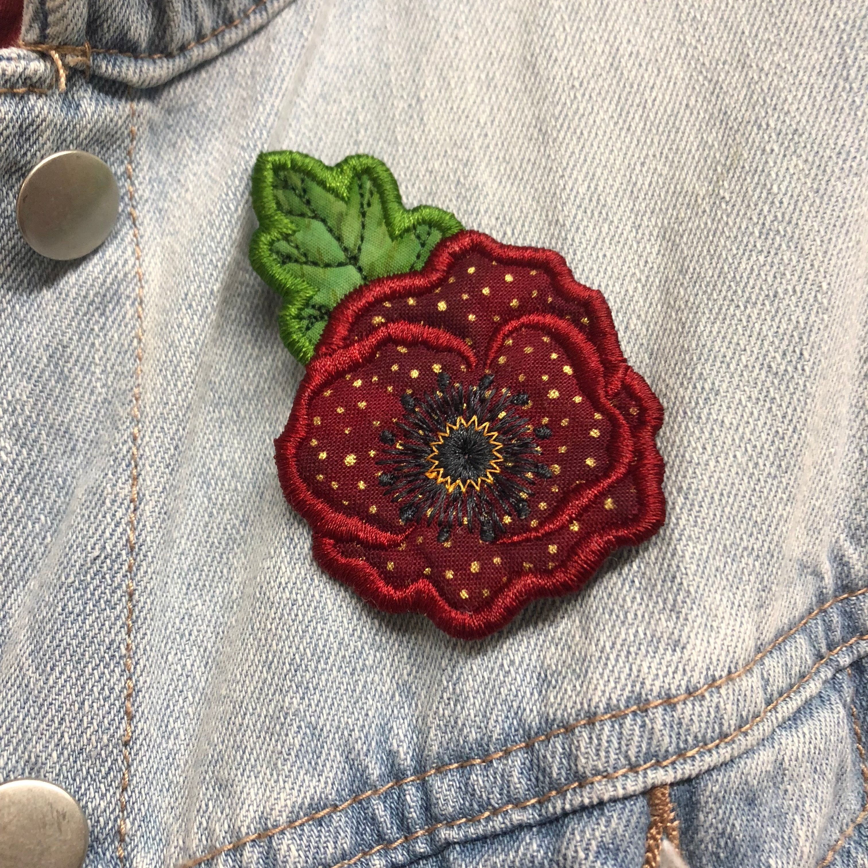 poppy brooch ITH design