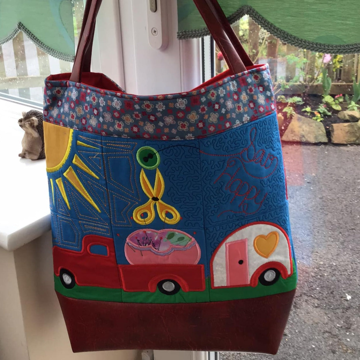 Sew Happy Tote Bag 4x4 5x5 6x6