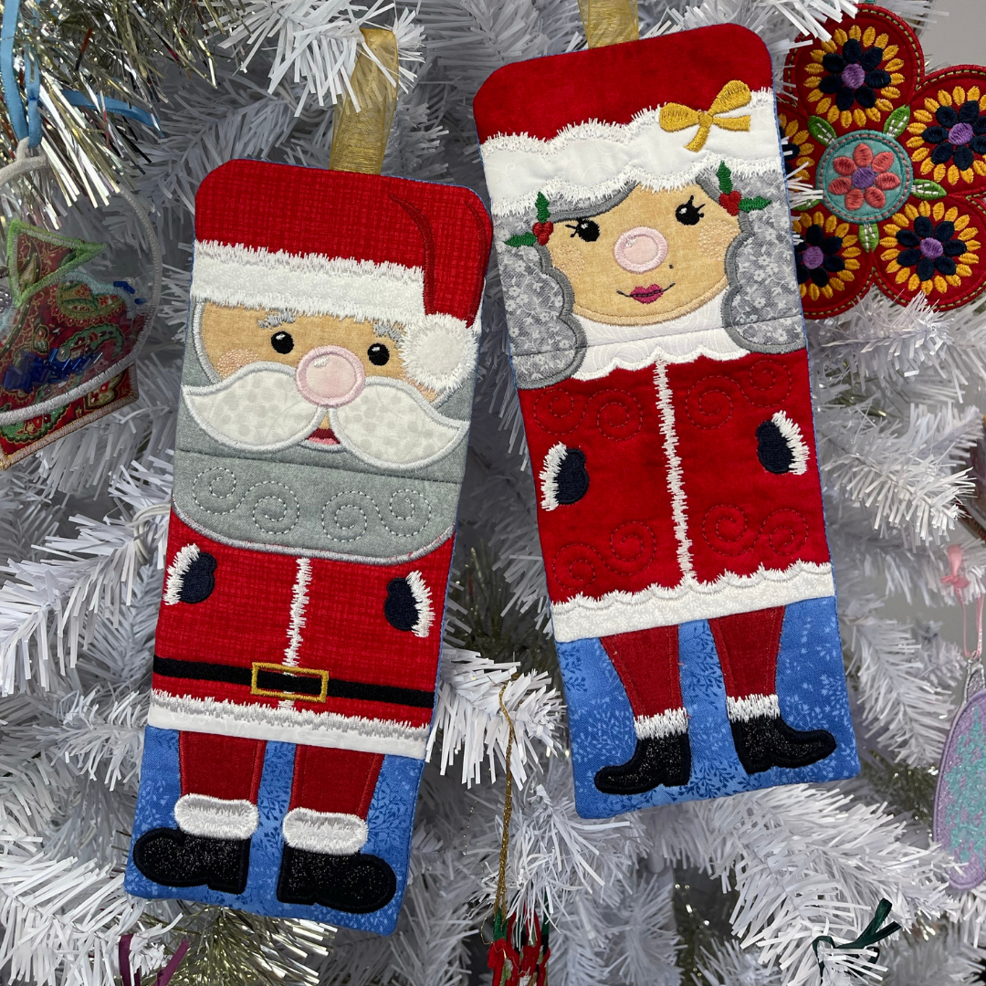 Mr and Mrs Claus Hangers