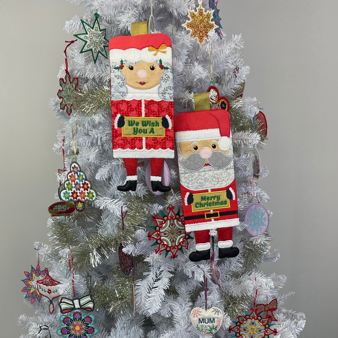 Mr and Mrs Claus Hangers