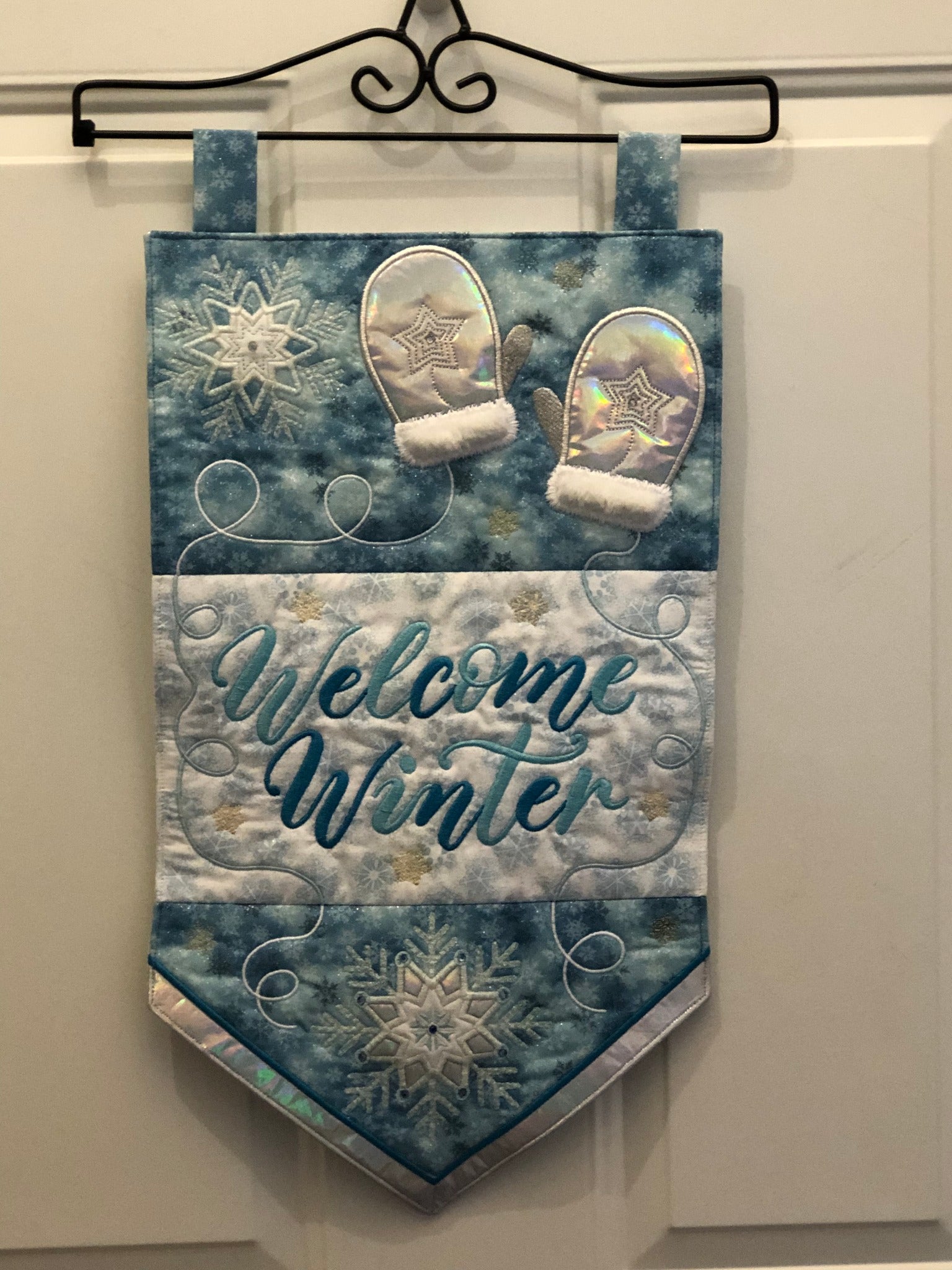 Welcome Winter Flag 5x7 6x10 7x12