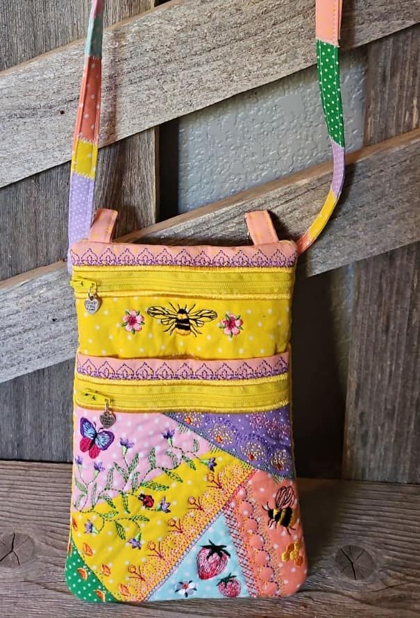 Patch Purses Pretty Patch Purse In The Hoop Machine Embroidery Design ITH