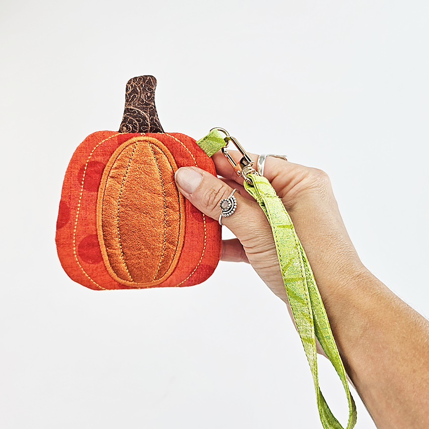 Pumpkin Zipper purse machine embroidery design