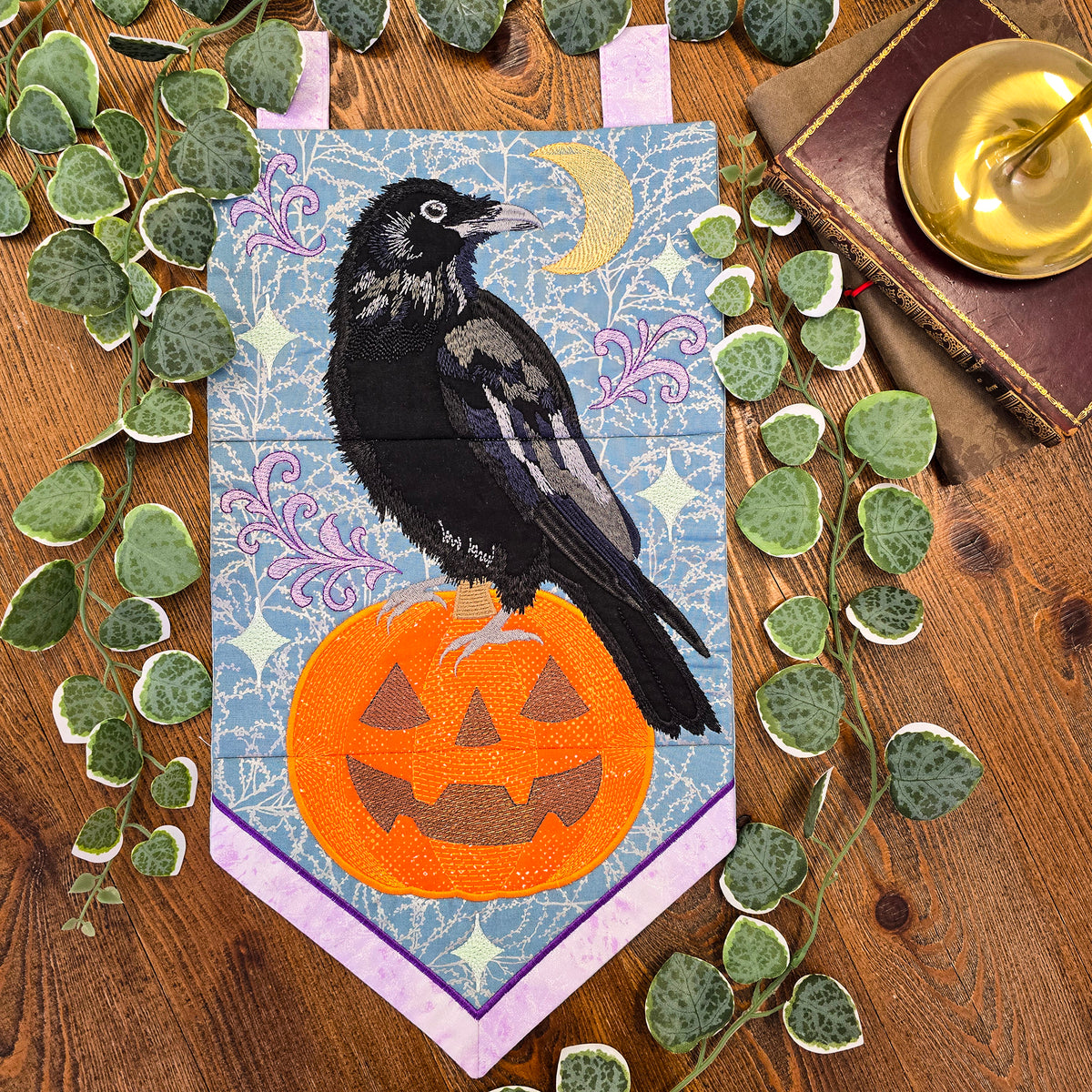 Raven Pumpkin Hanger In the hoop machine embroidery designs
