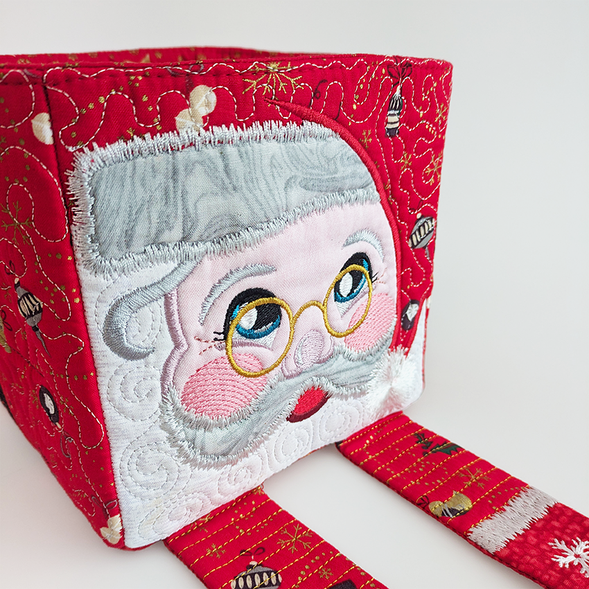 Santa treat box close up 1