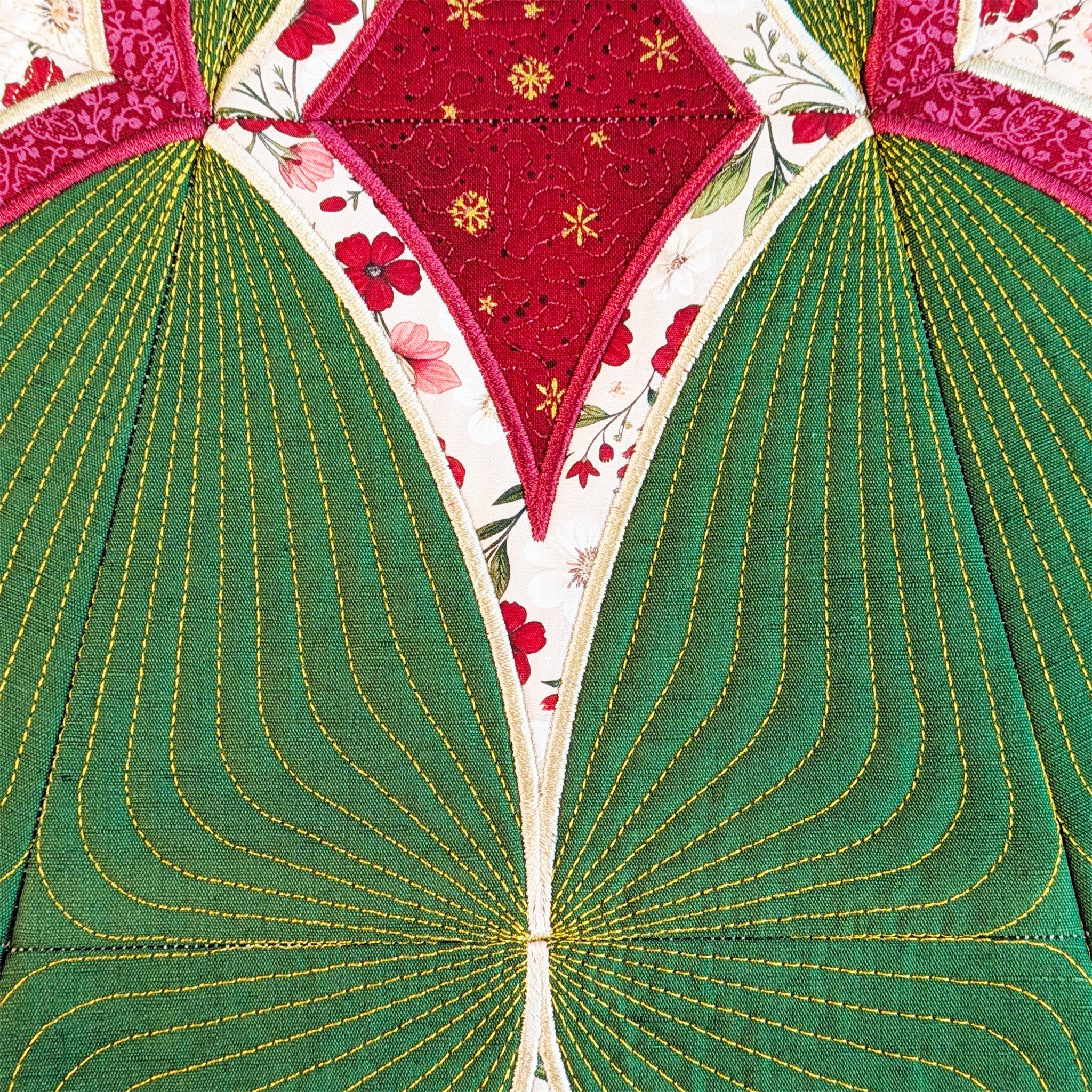 Star and Ribbon Tree Skirt In the hoop machine embroidery designs
