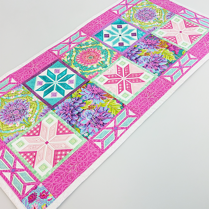 Superstar Table Runner