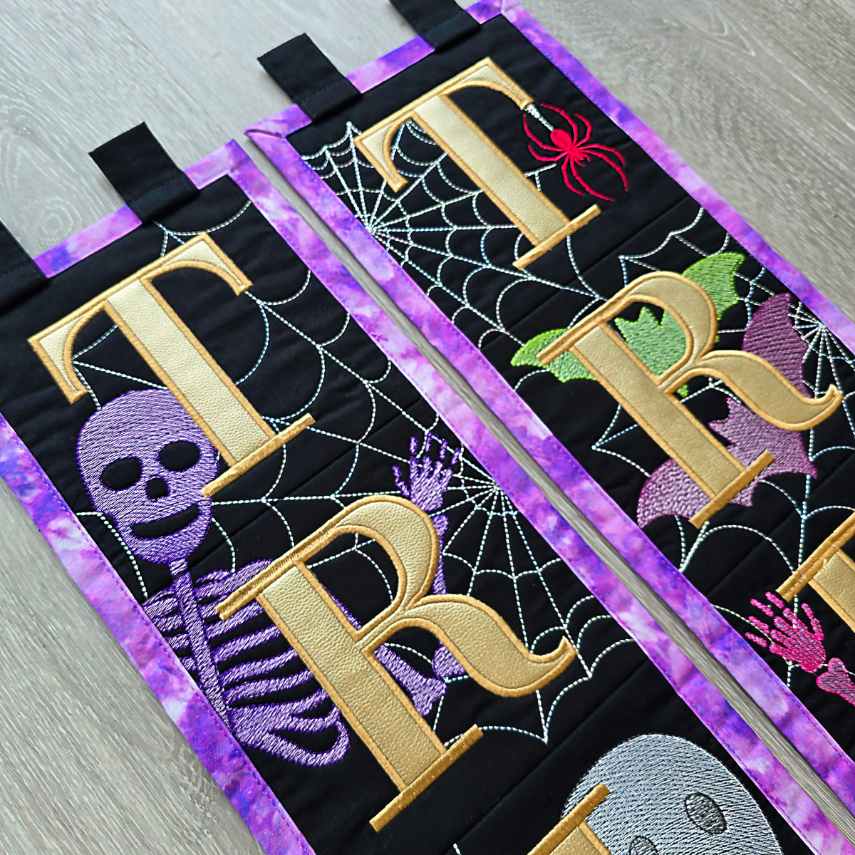 Trick Treat Hangers In the hoop machine embroidery designs