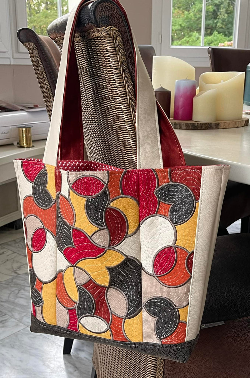 Modern Mosaic Handbag 5x7 6x10 7x12 - Sweet Pea In The Hoop Machine Embroidery Design