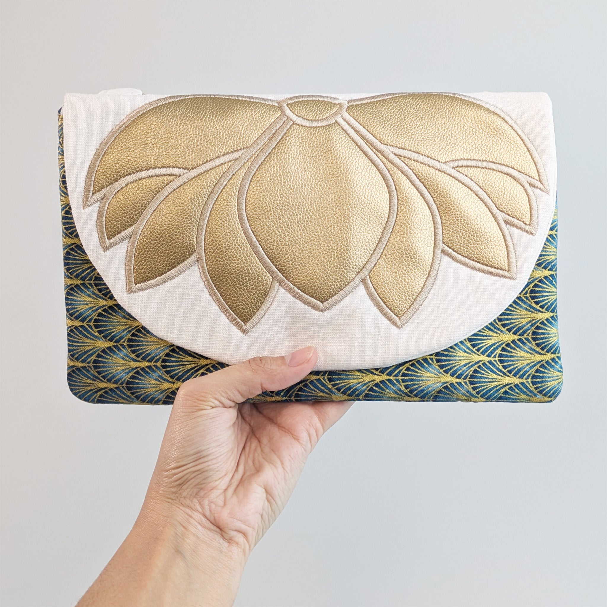 Waterlily Clutch Bag In the hoop machine embroidery designs