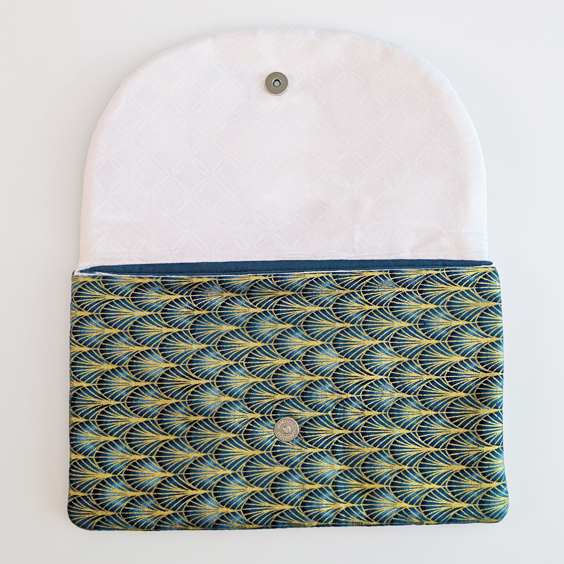 Waterlily Clutch Bag In the hoop machine embroidery designs