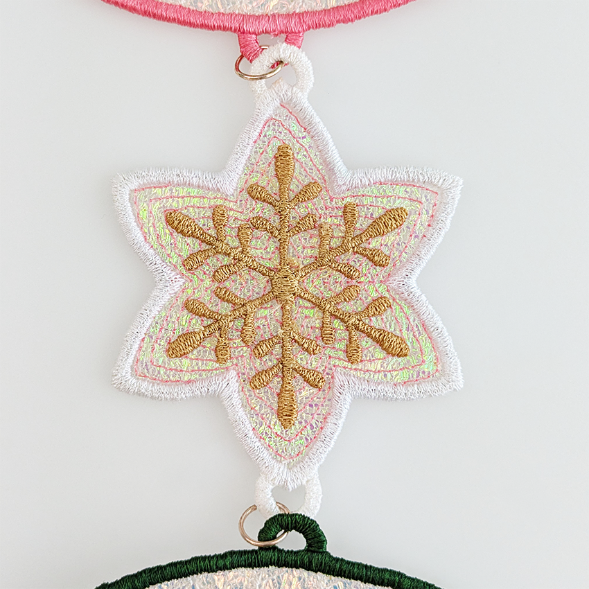 Winter Ornaments Hanger