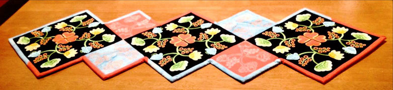 Good Things Come in Fours Table Runner 4x4 5x5 6x6 8x8 - Sweet Pea