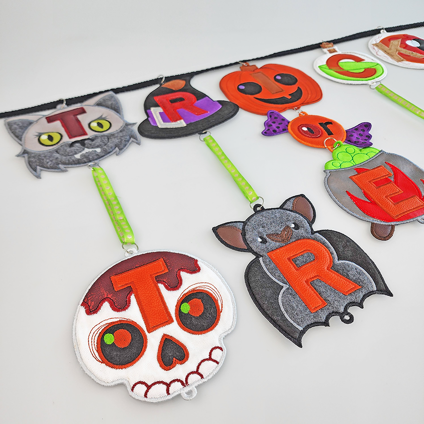 Trick or Treat Hanger 4x4 5x5 6x6 In the hoop machine embroidery designs