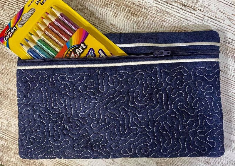 Stitch Pencil Case Sneaker - tokopie