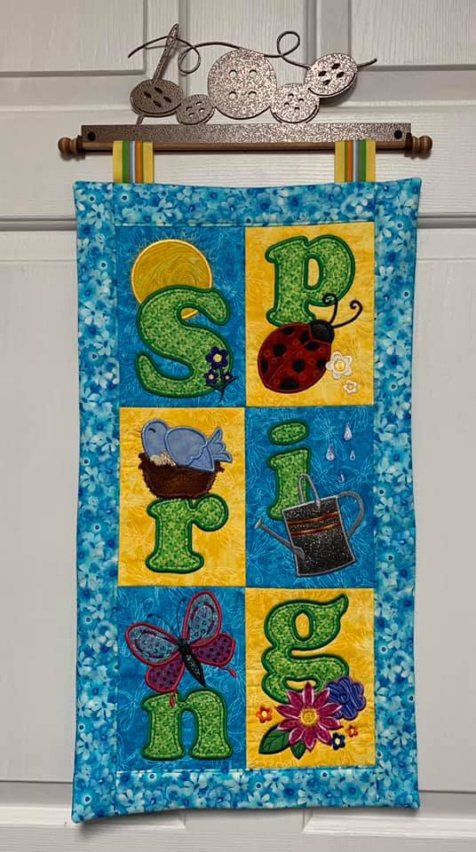 Spring Flag or Table Runner 4x4 5x7 6x10 8x12 - Sweet Pea