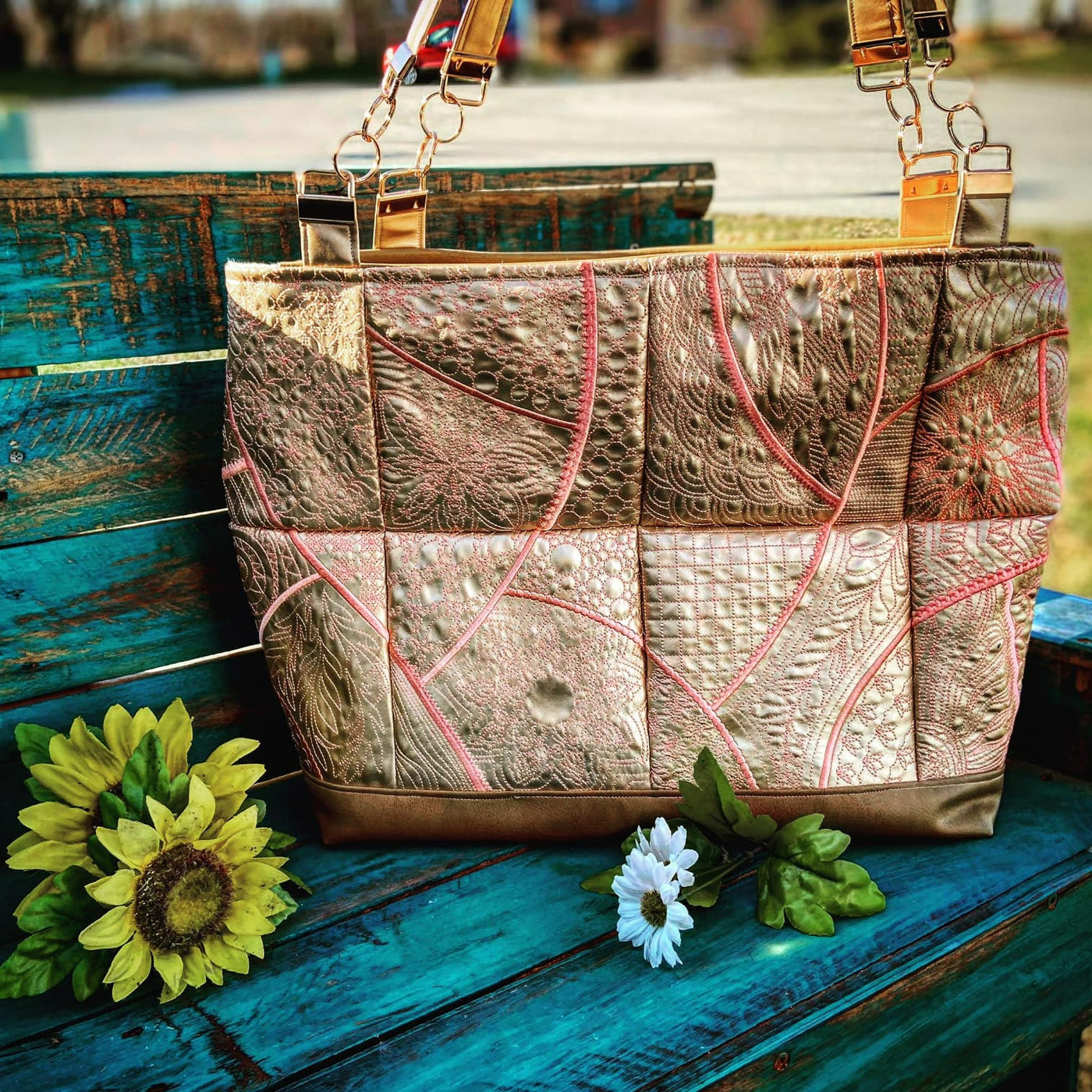 Quilted Patchwork Tote Bag 4x4 5x5 6x6 ITH Machine Embroidery Design