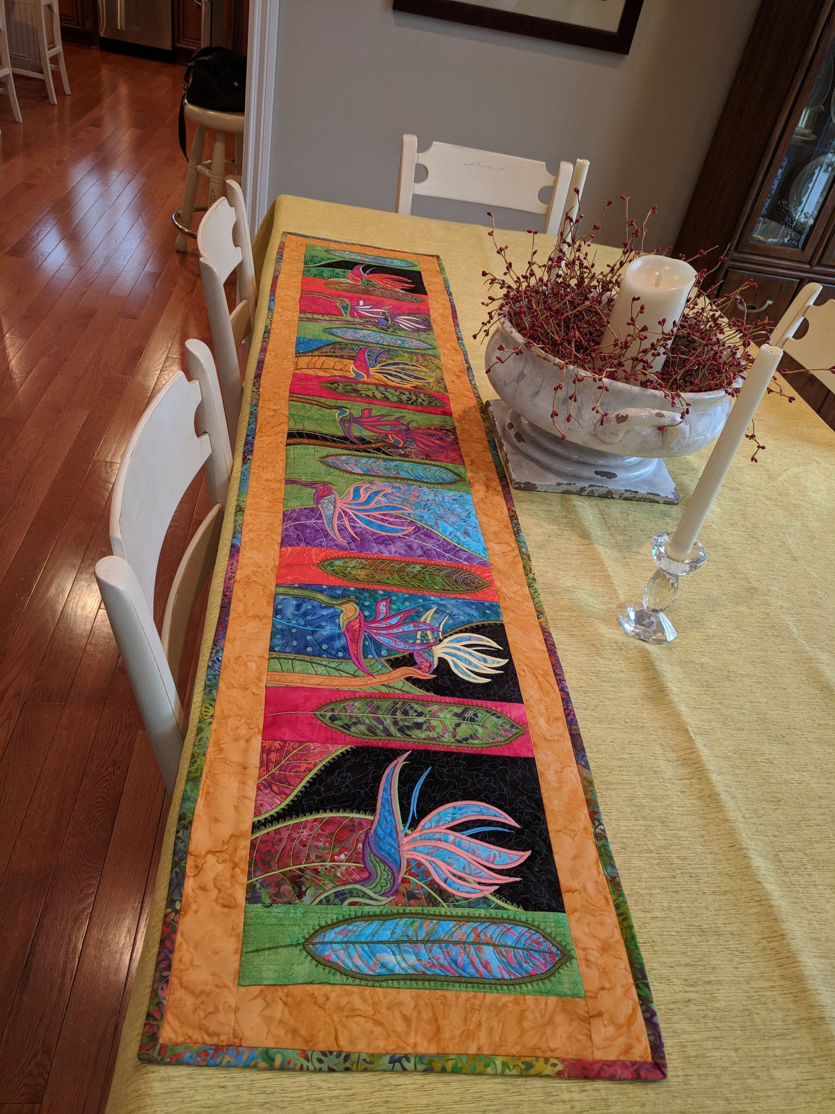 Bird of Paradise Flower table runner in the hoop machine embroidery