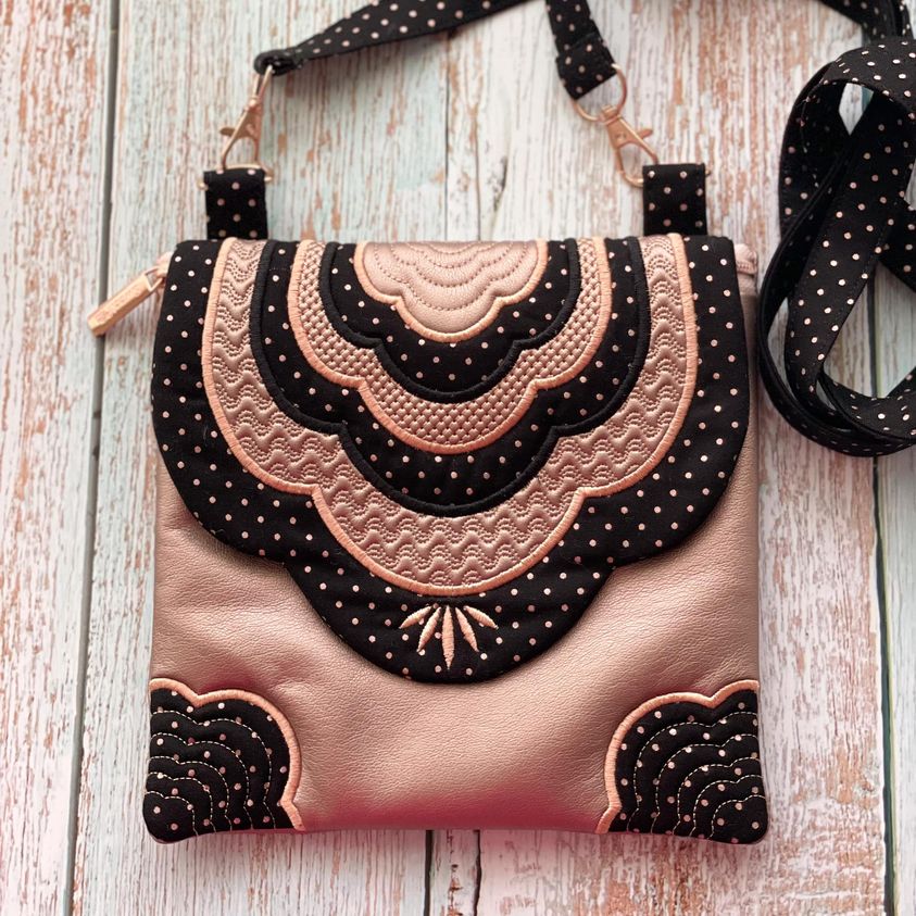Ripple Purse 5x5 6x6 7x7 8x8