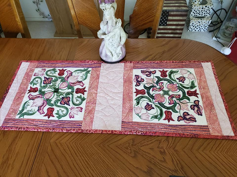 Mirrored Floral Quilt 4x4 5x5 6x6 7x7 8x8 | Sweet Pea.