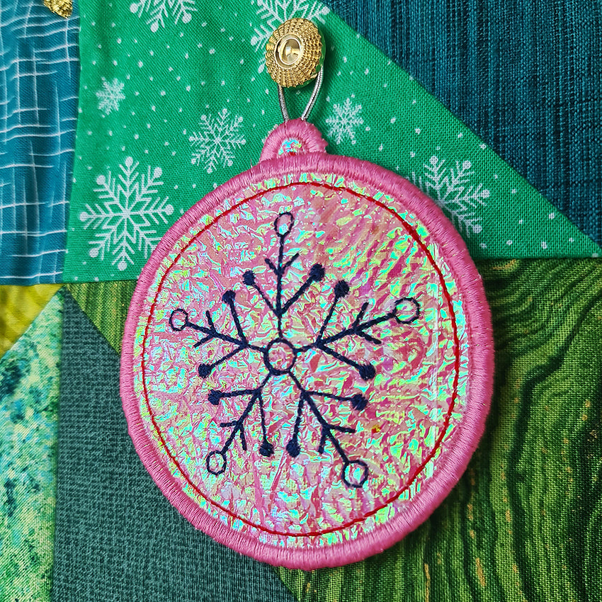 Christmas Tree (Floating) Quilt 4x4 - Sweet Pea Australia In the hoop machine embroidery designs. in the hoop project, in the hoop embroidery designs, craft in the hoop project, diy in the hoop project, diy craft in the hoop project, in the hoop embroidery patterns, design in the hoop patterns, embroidery designs for in the hoop embroidery projects, best in the hoop machine embroidery designs perfect for all hoops and embroidery machines