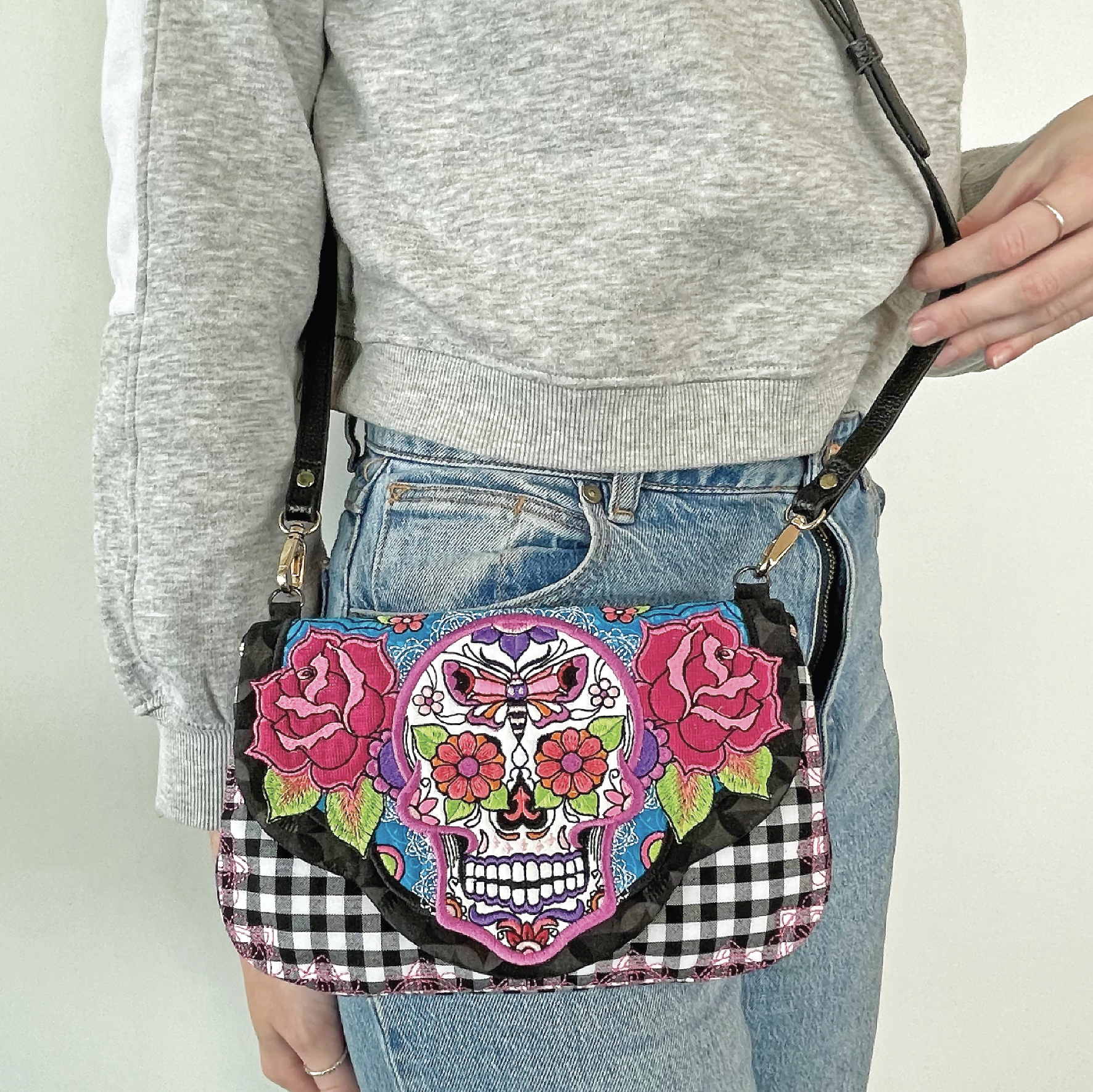 Sugar Skull Clutch with Zipper 5x7 6x10 7x12 9.5x14 - Sweet Pea Australia In the hoop machine embroidery designs. in the hoop project, in the hoop embroidery designs, craft in the hoop project, diy in the hoop project, diy craft in the hoop project, in the hoop embroidery patterns, design in the hoop patterns, embroidery designs for in the hoop embroidery projects, best in the hoop machine embroidery designs perfect for all hoops and embroidery machines