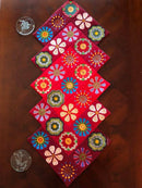 Abstract Flowers Table Runner 4x4 5x5 6x6 - Sweet Pea
