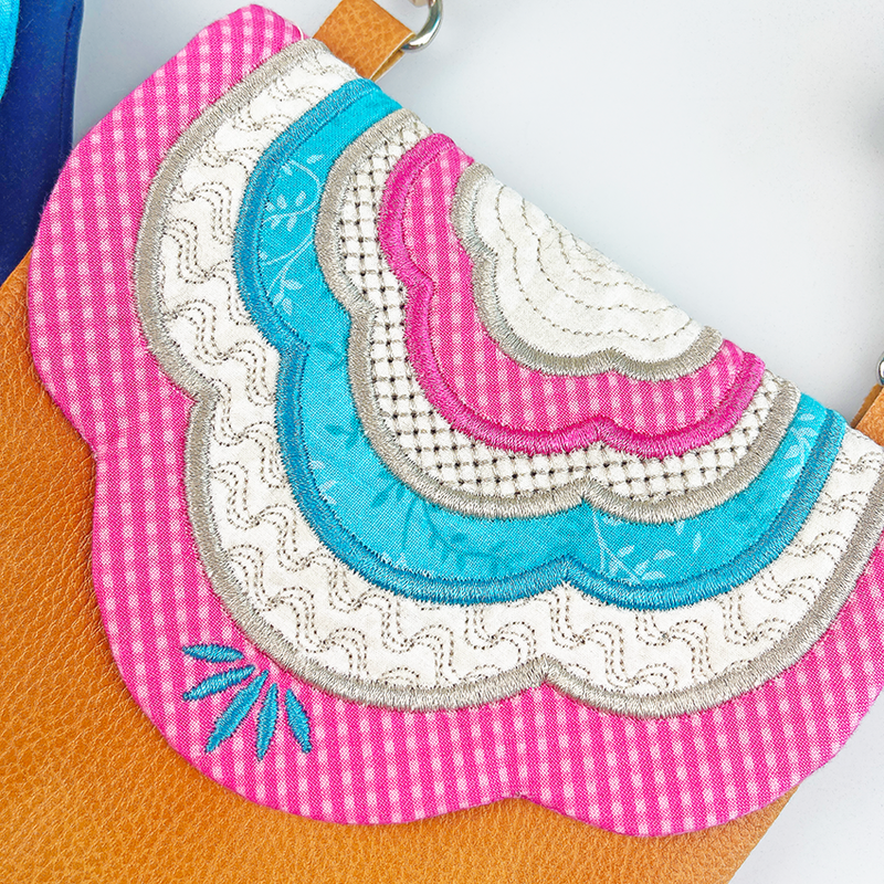 Ripple Purse