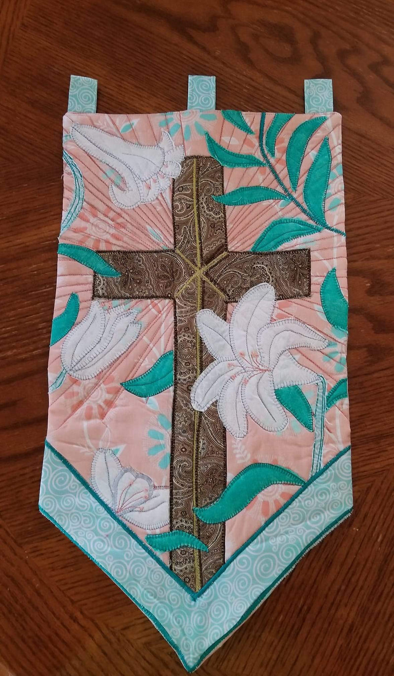 Cross and Lilies Applique & Wall Hanging Pattern | Sweet Pea.